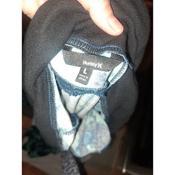 Spring Sale! Lot 32 Size Large - 2 dresses and 1 skirt-tank-sweater - Picture 12 of 12